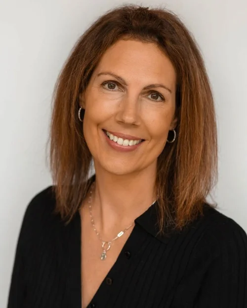 Heidi+-+new+headshot